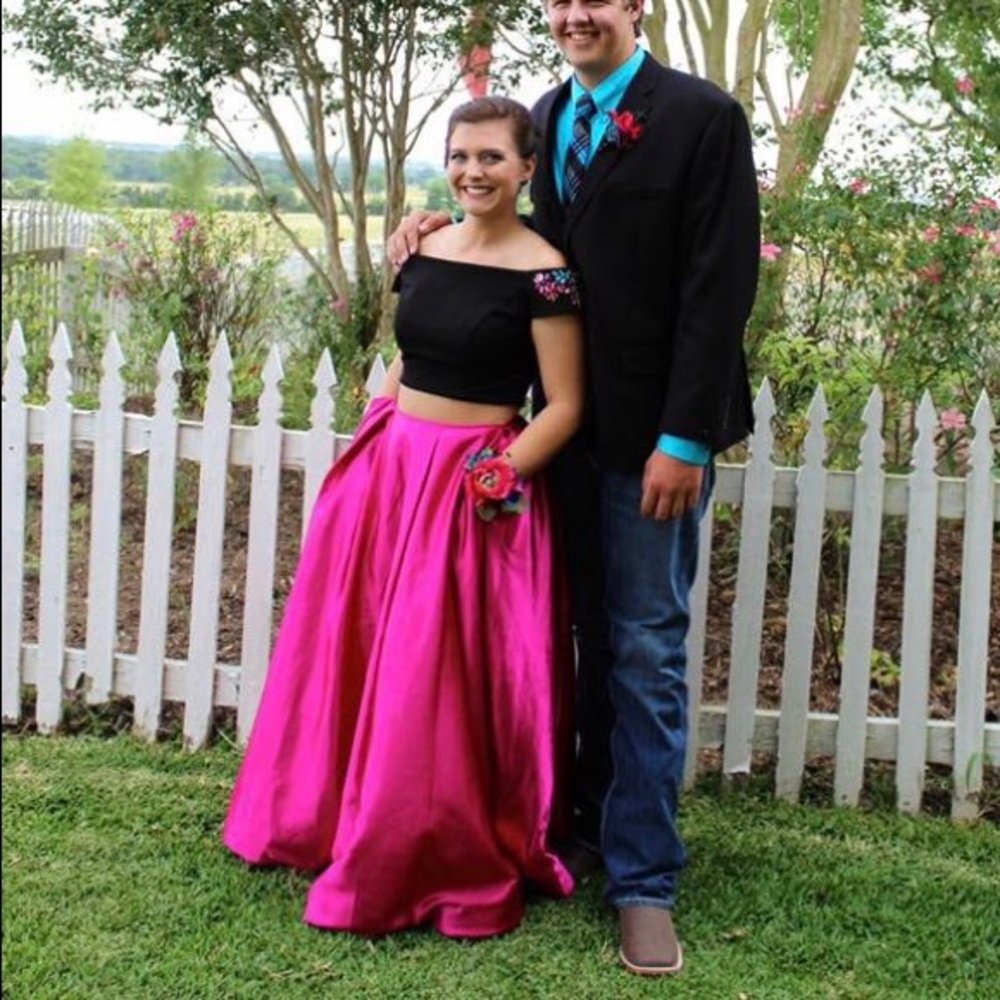 Sherri Hill prom dress/ prom dress/pink